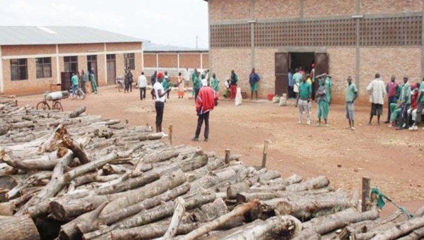 A la prison de Ngozi, la faim pousse les détenus à bout